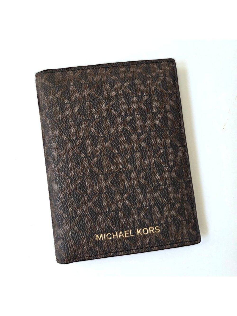 Michael Kors Jet Set Logo Passport Bifold Wallet Brown Acorn MK Travel